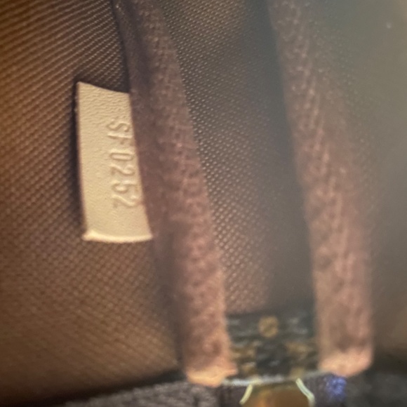 100% Authentic LOUIS VUITTON Monogram Mini Pochette Accessories! - Picture 9 of 16